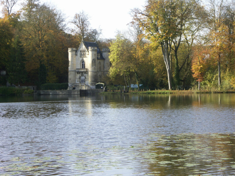 Château de la Reine Blanche - Comelles