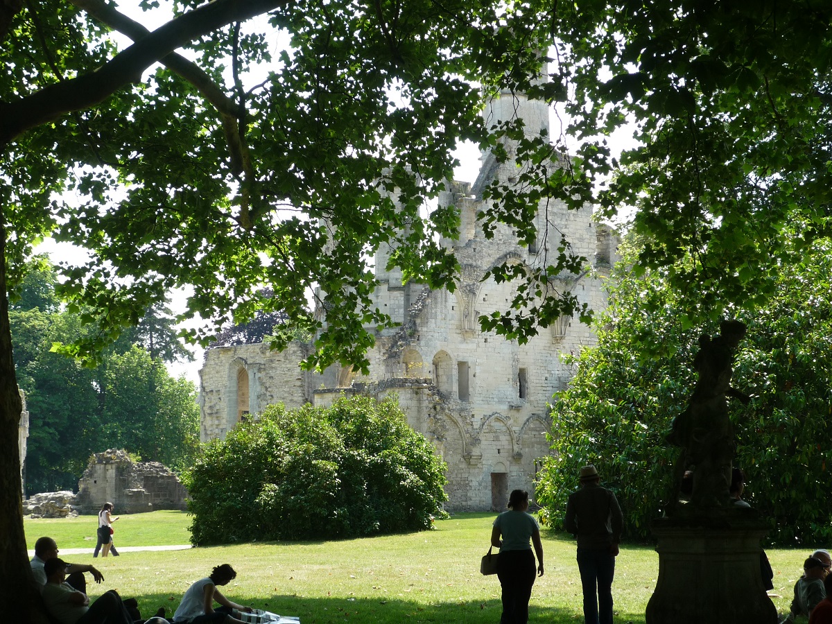 Domaine de Chaalis Park & Rose Garden