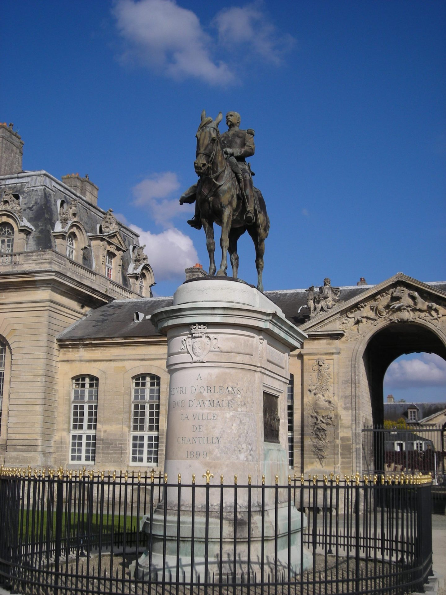 Chantilly, Town of Art & History Destination Parc Oise Pays de France