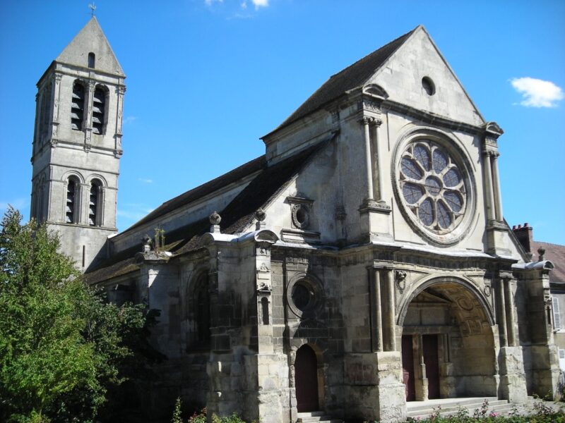 Luzarches